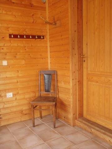 Фото номера Дом с 5 спальнями (Peamaja) Дома для отпуска Pauka Holiday House г. Poama 3